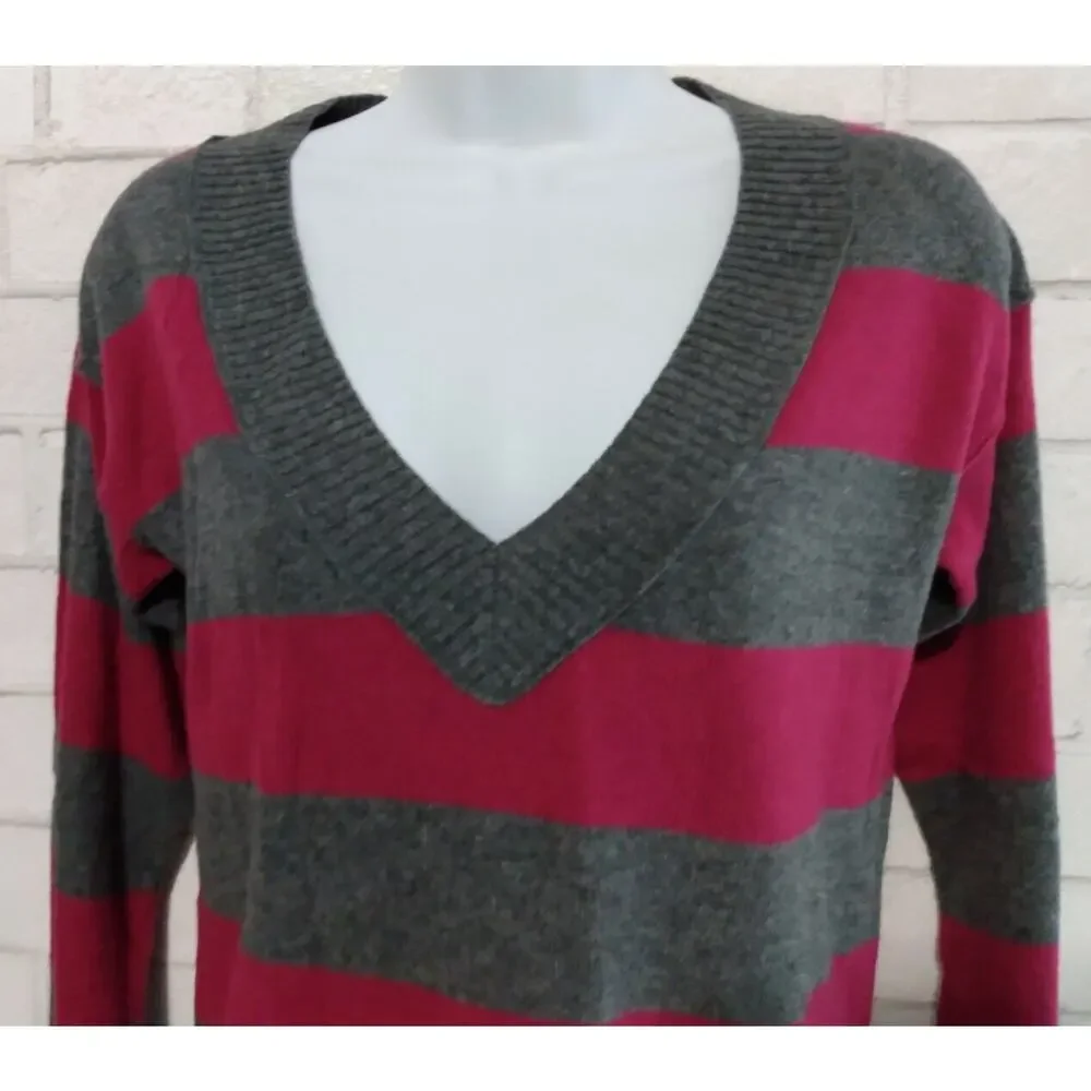Mossimo Women's Sweater Size M Pink Gray Striped Deep Vee Pullover New w/Tags - Picture 2 of 5